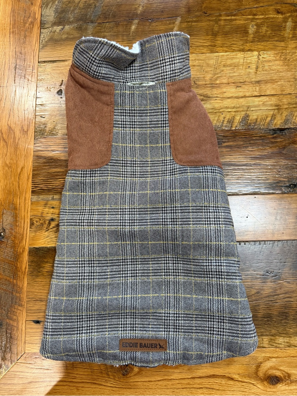Eddie Bauer L Warm Dog Coat Jacket Gray Plaid Sherpa Lined Polyester